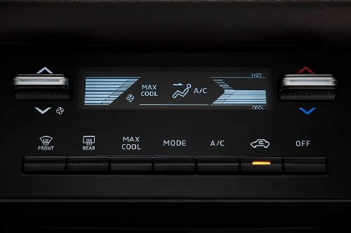 Front AC Controls of Mitsubishi Xpander