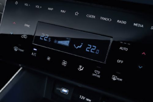 Front AC Controls of Hyundai Tucson
