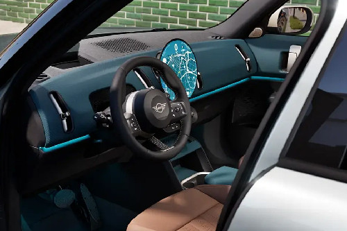 Countryman Center Console