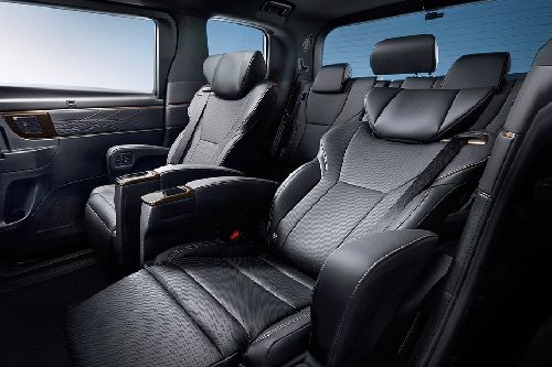 Toyota Vellfire Rear Seats