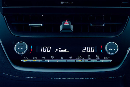 Front AC Controls of Toyota Corolla Cross Hybrid