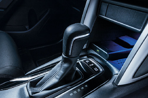 Toyota Corolla Cross Hybrid Gear Shifter