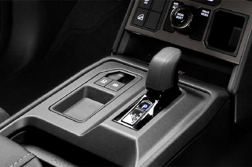 Toyota Hilux BEV Gear Shifter