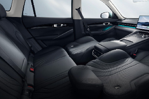 Folding Seats of Proton e.MAS 7