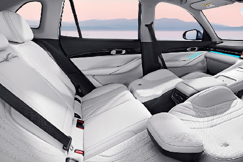 Proton e.MAS 7 PHEV Rear Seats