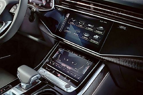 Front AC Controls of Audi Q8