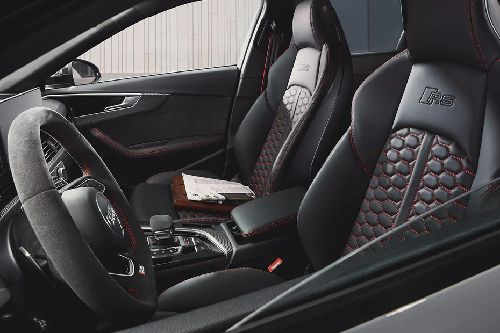 RS 4 Avant Front Seats