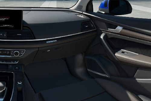 Audi Q5 Sportback Glove Box