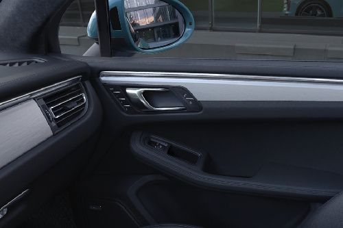 Porsche Macan Passengers View