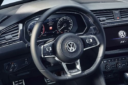Volkswagen Tiguan Allspace R-Line Steering Wheel