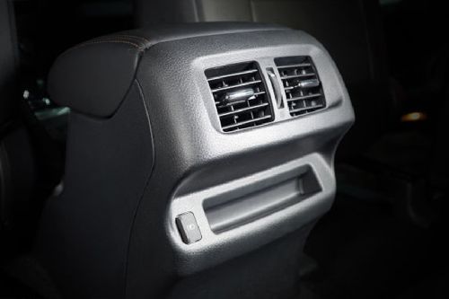 Navara Rear AC Controls