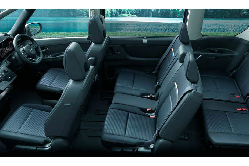 Nissan Serena e-Power Front And Rear Seats Together