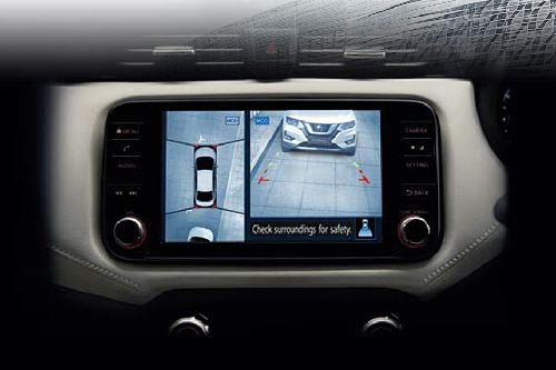 Almera Parking Assist