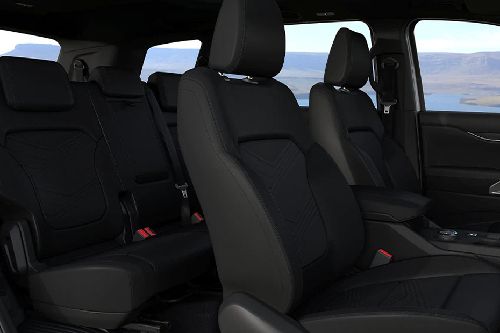 Ford Everest Front And Rear Seats Together