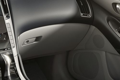Infiniti Q50 Glove Box