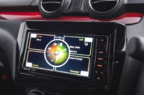 Swift Sport touch screen