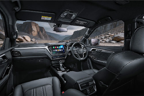 Dashboard View of D-Max