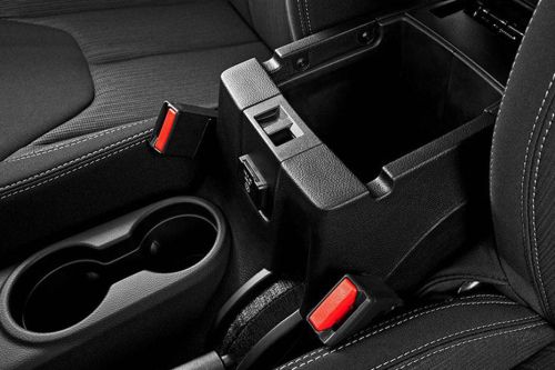 Wrangler Front Center Divider