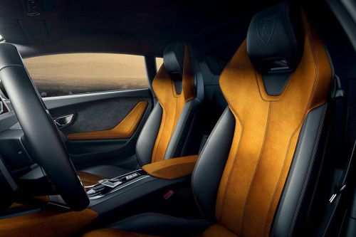 Huracan Spyder Front Seats