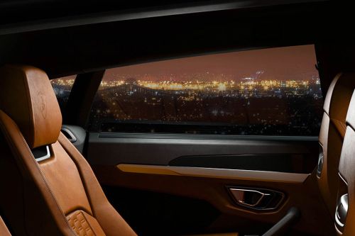 Lamborghini Urus Rear/Side Curtains