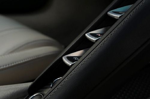 McLaren 720S Spider Gear Shifter