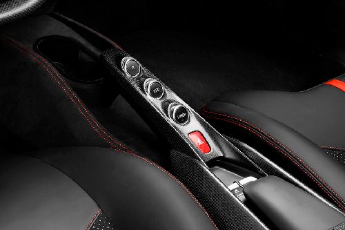 Ferrari F8 Tributo Gear Shifter