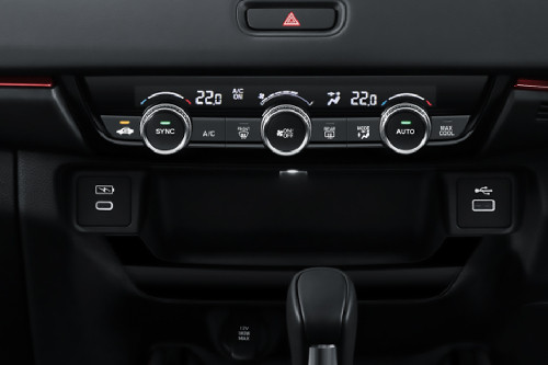 Front AC Controls of Honda HR-V