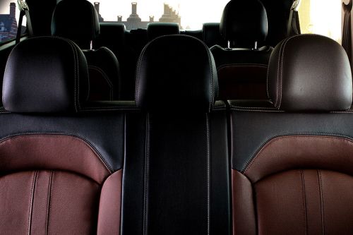 G10 SE Front Seat Headrest