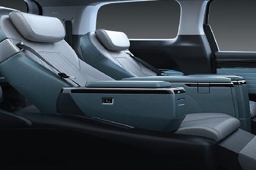 Maxus MIFA 9 Rear Seats