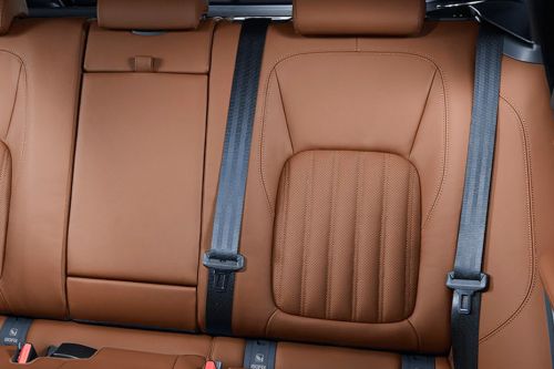F-Pace Seat Belt