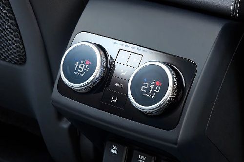 I-Pace Rear AC Controls