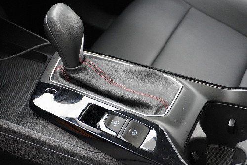 MG 5 Gear Shifter