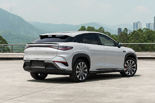 BYD Sealion 7 Rear Cross Side View