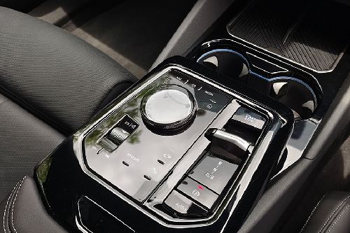 BMW i5 Gear Shifter