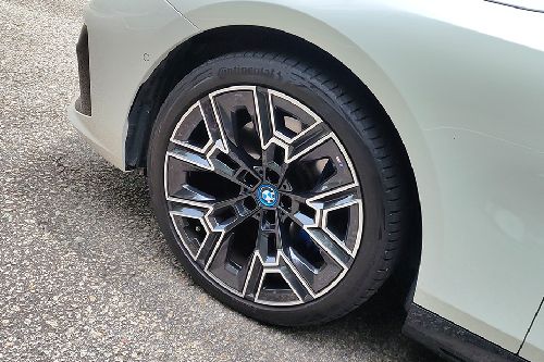 BMW i5 Wheel