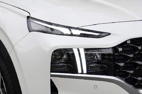 Hyundai Santa Fe Headlight