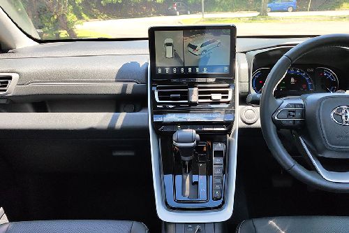 Toyota Innova Zenix Touch Screen