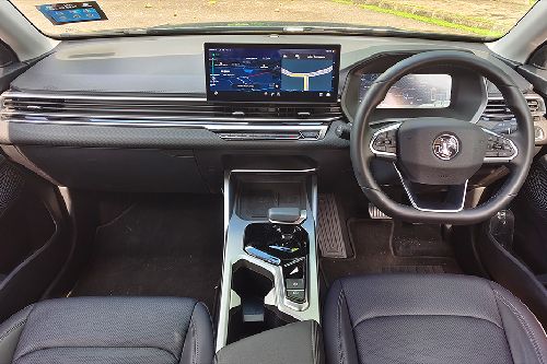 Proton S70 Dashboard View