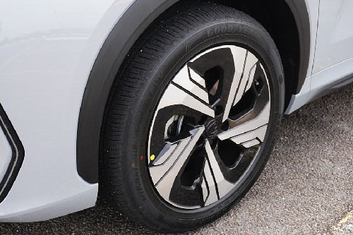 Proton e.MAS 7 Wheel