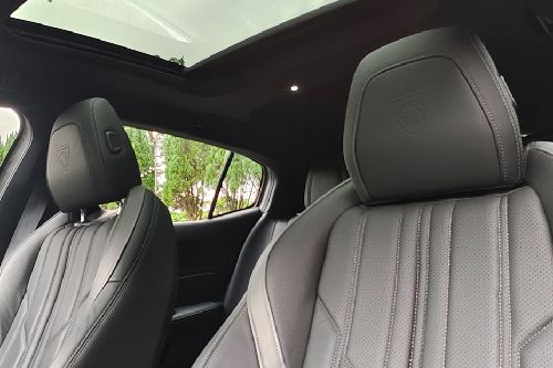 Peugeot 408 Front Seat Headrest